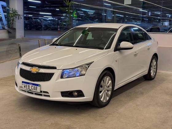 CHEVROLET CRUZE 1.8 LTZ 16V FLEX 4P AUTOMÁTICO CHEVROLET CRUZE 1.8 LTZ 16V FLEX 4P AUTOMÁTICO
